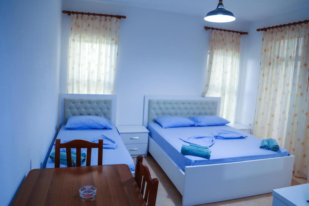 Vila Namiku Hotel Драч Екстериор снимка