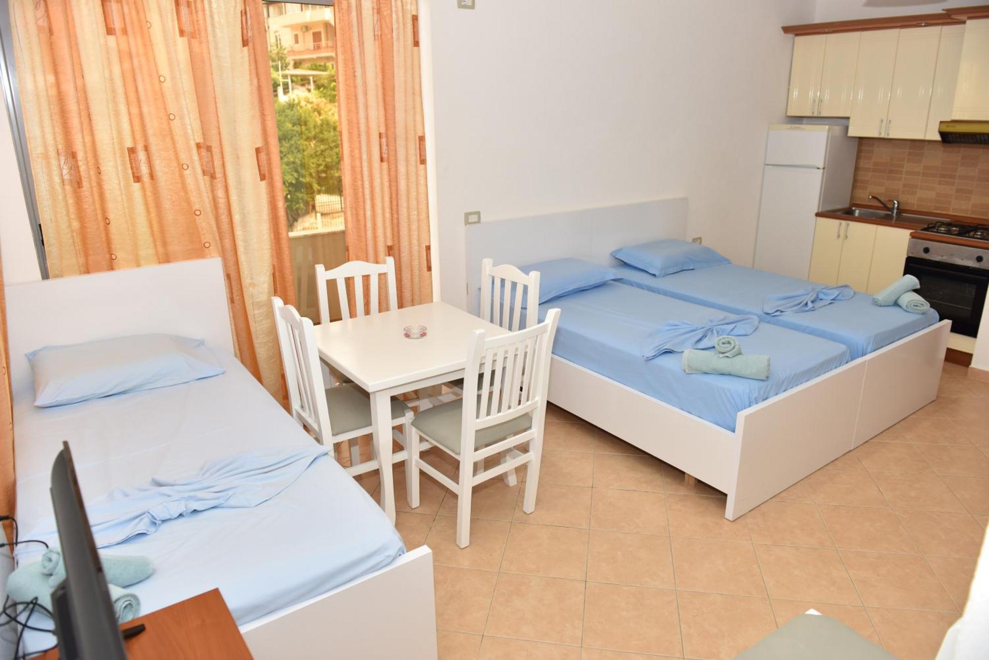 Vila Namiku Hotel Драч Екстериор снимка