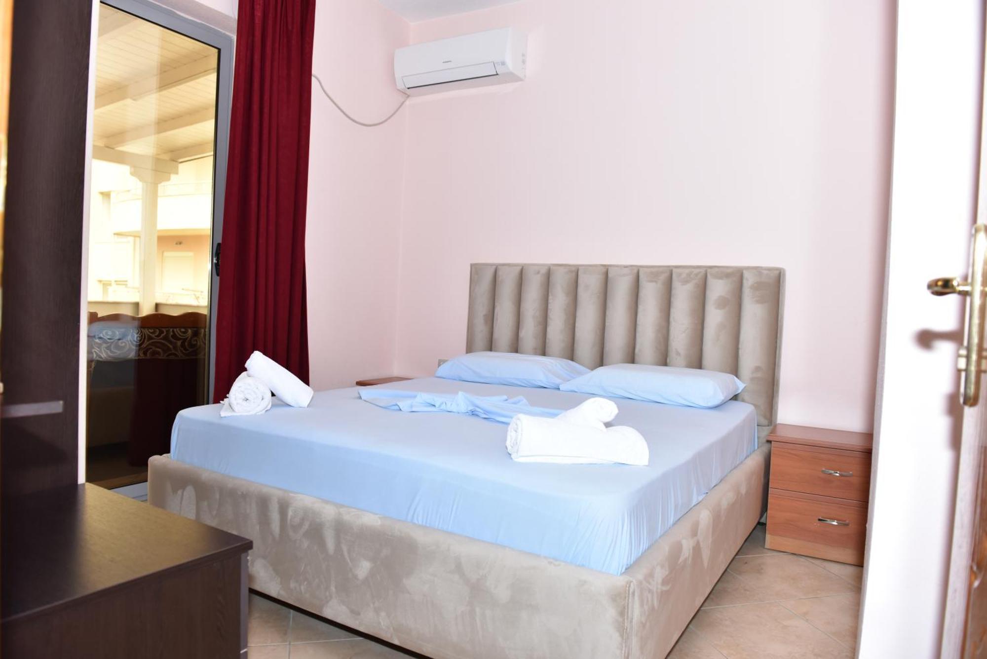 Vila Namiku Hotel Драч Екстериор снимка